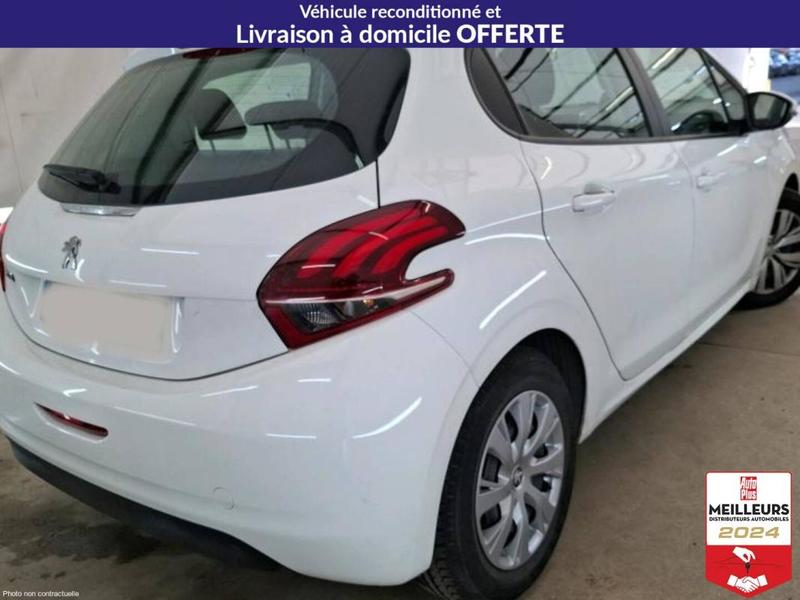 Peugeot 208 PureTech 82 Active +Navigation