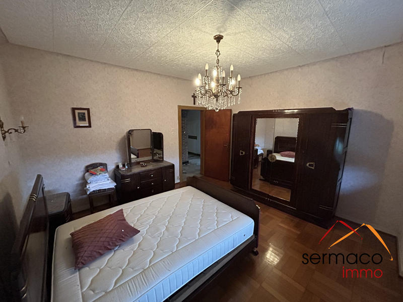 Maison - 102 m² - 4 pièces