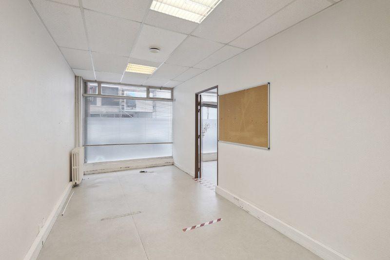 Local commercial - 664 m²