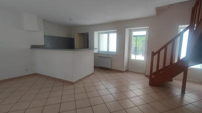 Maison de village - 89 m² - 4 pièces