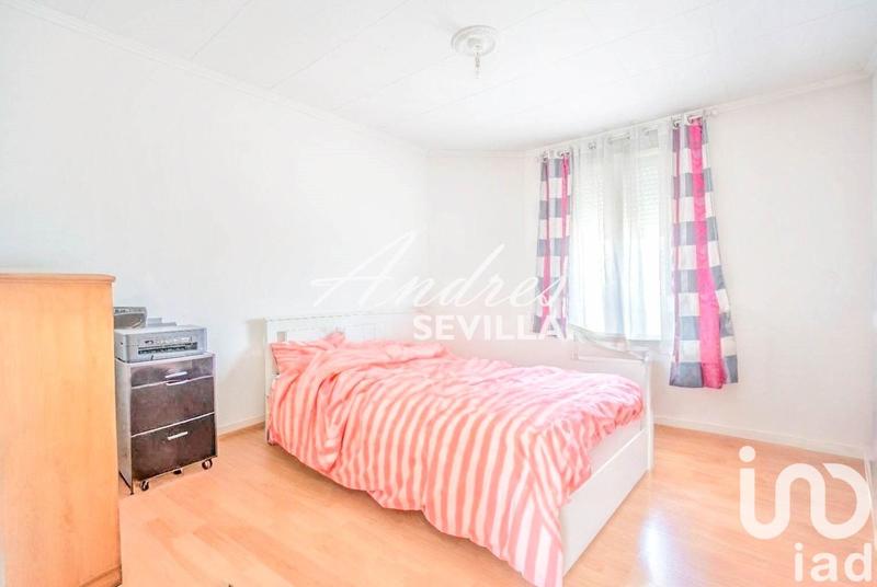 Maison - 167 m² - 9 pièces