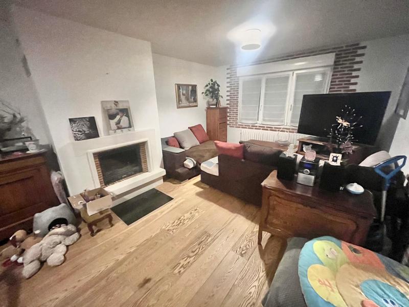 Maison - 85 m² - 5 pièces