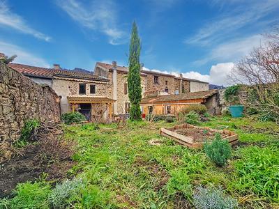 Maison - 170 m² - 6 pièces