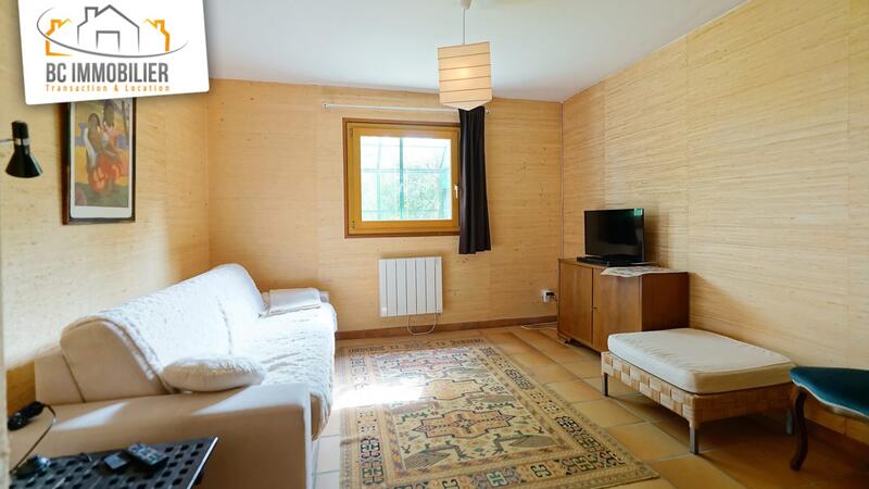 Maison traditionnelle - 184 m² - 7 pièces