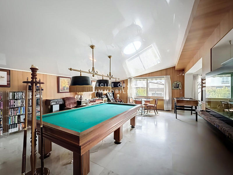 Maison ancienne - 220 m² - 7 pièces