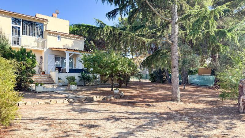 Villa - 136 m² - 5 pièces