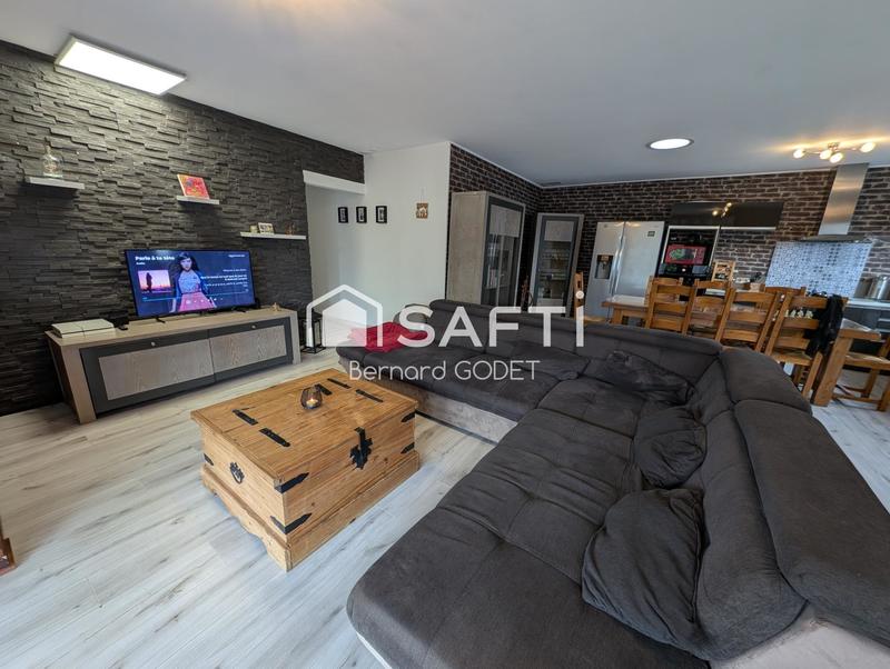 Maison - 103 m² - 4 pièces