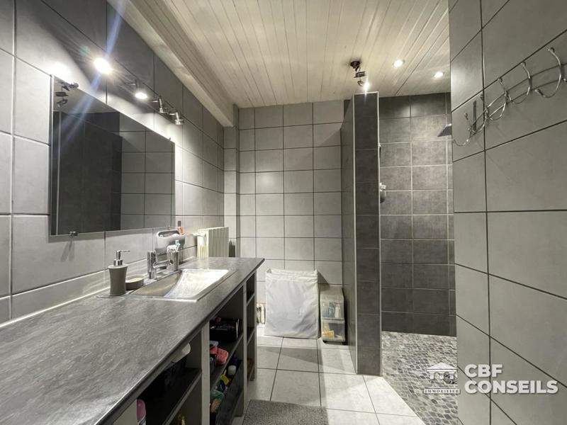 Maison de bourg - 106 m² - 4 pièces