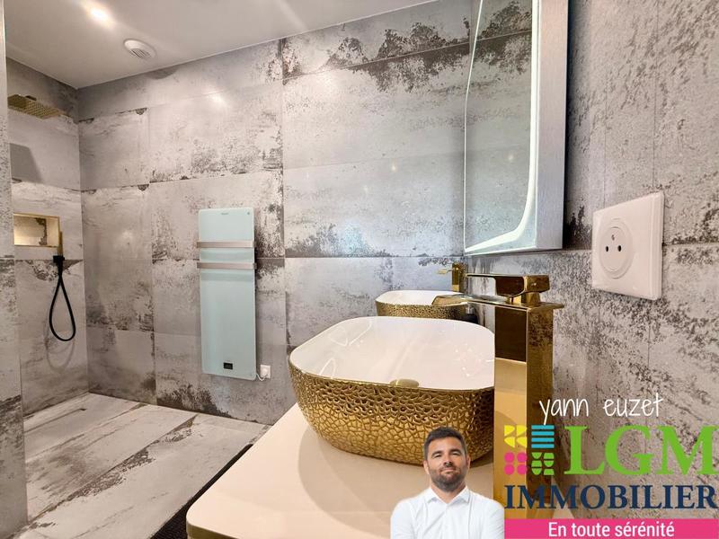 Maison - 168 m² - 5 pièces