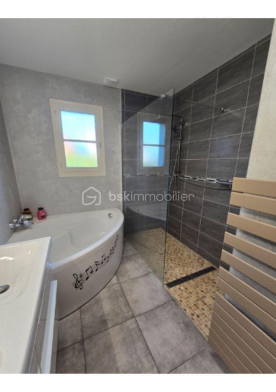 Maison - 133 m² - 5 pièces