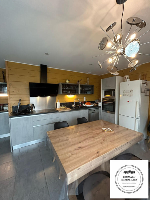 Maison - 89 m² - 4 pièces