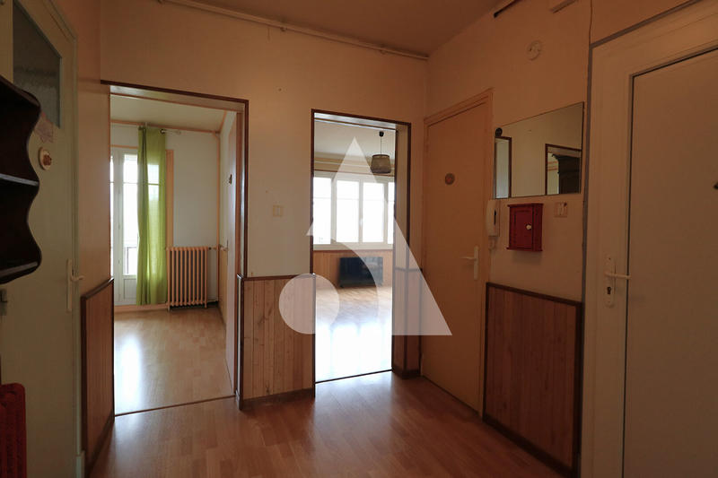 Appartement - 64 m² - 3 pièces