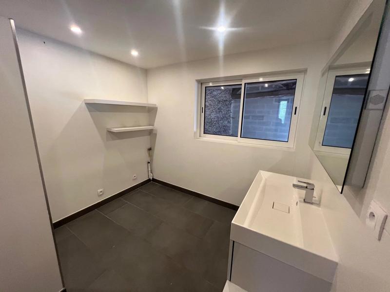 Appartement - 125 m² - 6 pièces