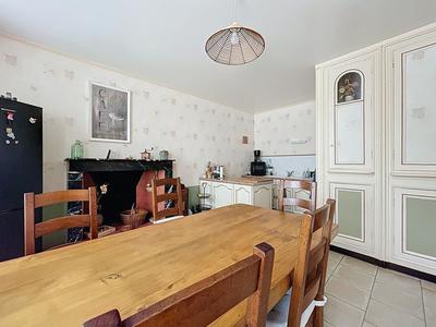 Maison - 165 m² - 7 pièces