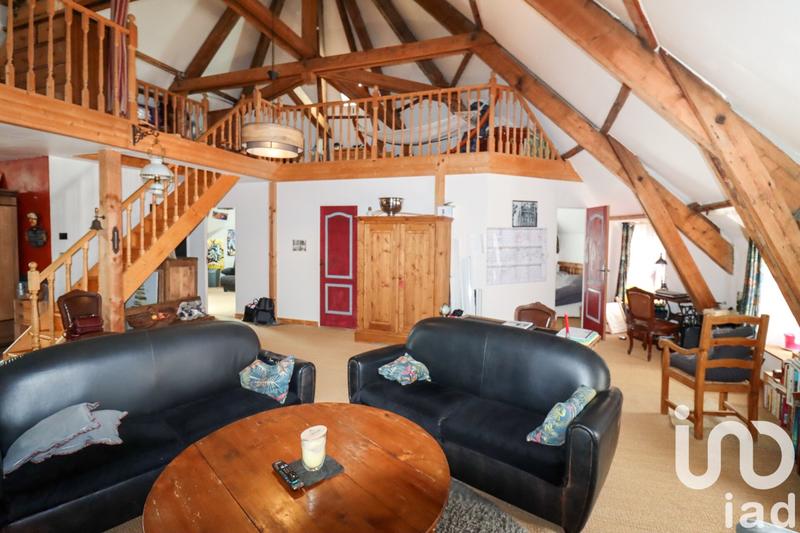 Maison - 291 m² - 13 pièces