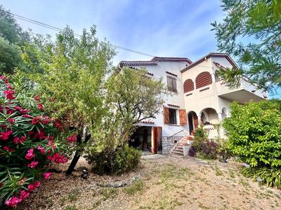 Maison - 165 m² - 7 pièces