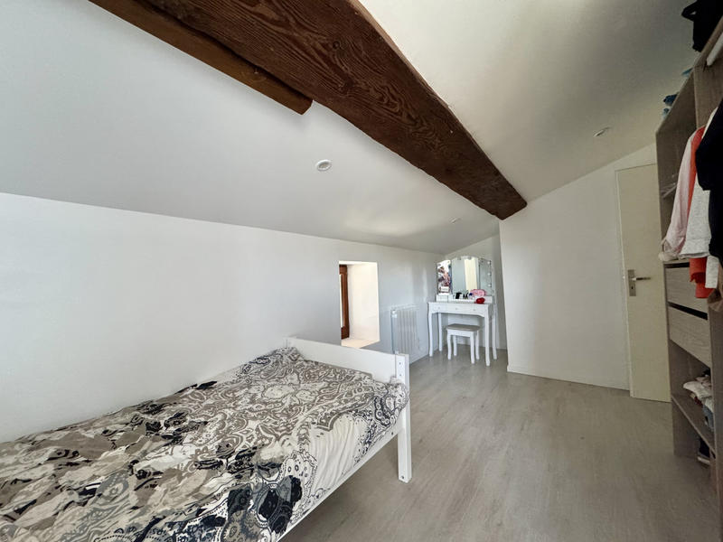 Appartement - 86 m² - 4 pièces