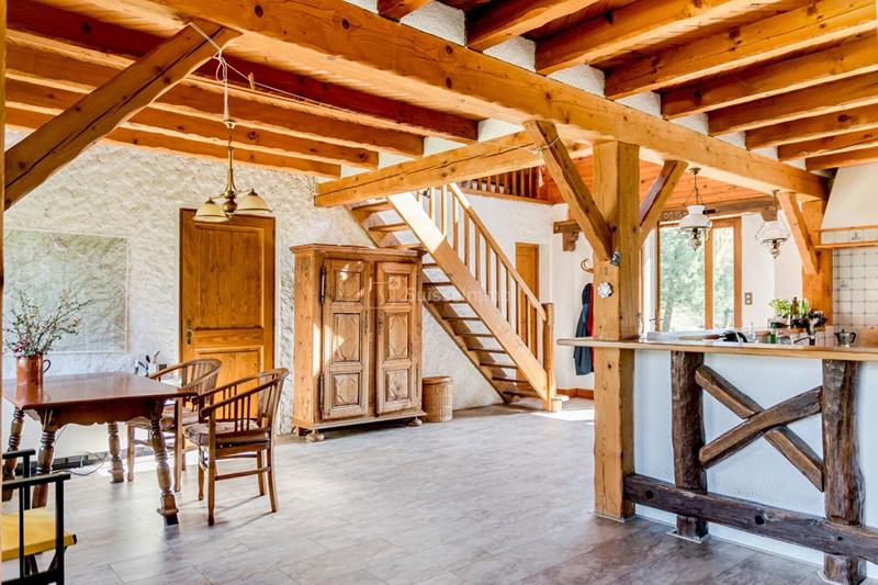 Maison - 87 m² - 5 pièces