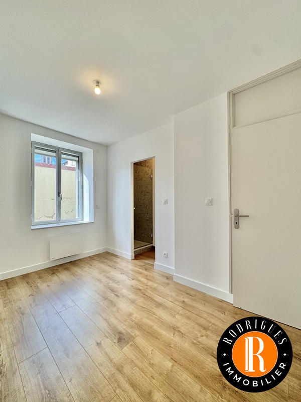 Appartement - 49 m² - 2 pièces