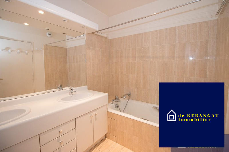 Appartement - 105 m² - 4 pièces