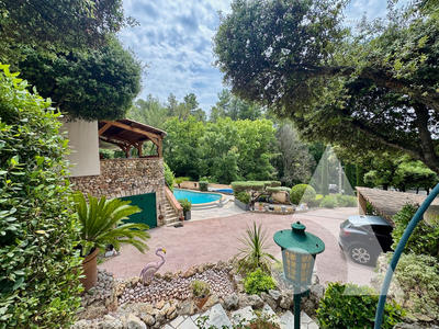 Maison - 148 m² - 4 pièces