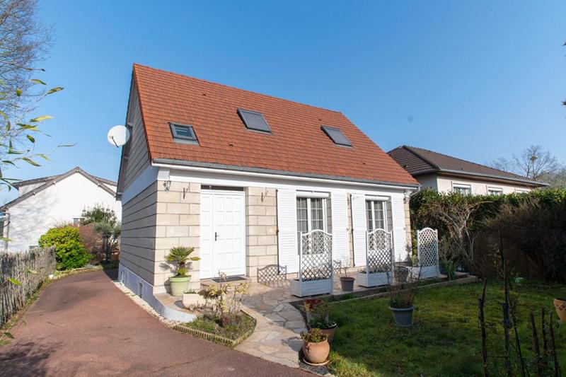 Maison - 82 m² - 5 pièces
