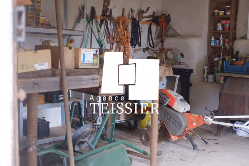 Mas - 341 m² - 20 pièces