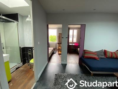 Chambre - 9 m² - 1 pièce