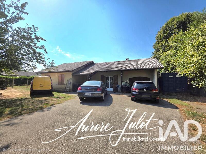 Maison - 92 m² - 5 pièces
