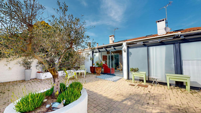 Maison - 161 m² - 5 pièces