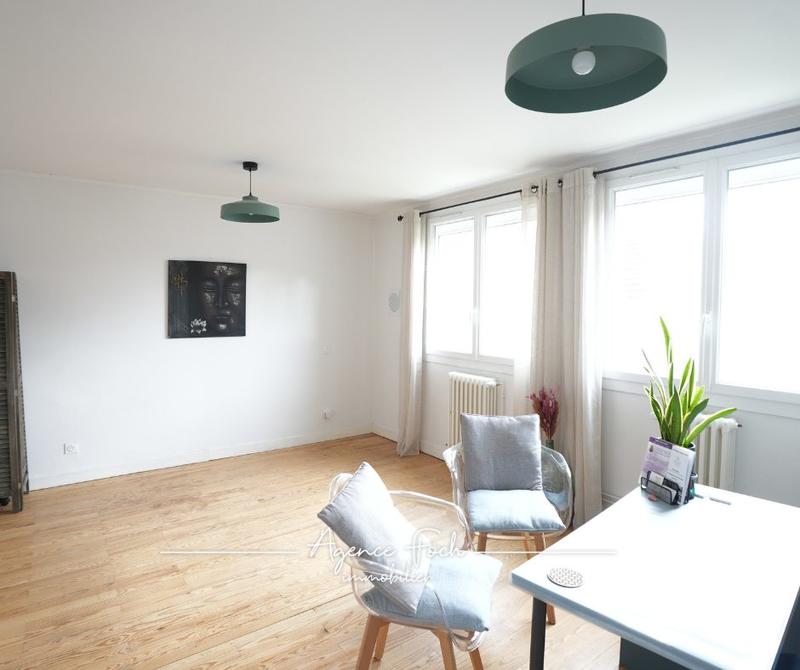 Appartement - 82 m² - 4 pièces
