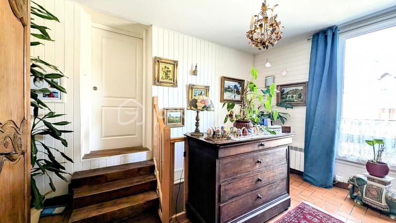 Maison en pierre - 140 m² - 6 pièces