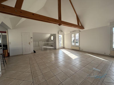 Appartement - 87 m² - 4 pièces