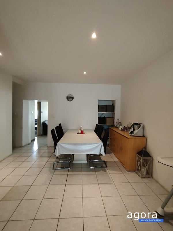 Maison - 138 m² - 6 pièces