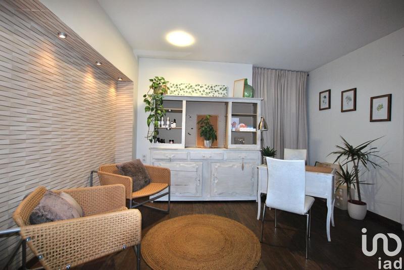 Local commercial - 102 m²