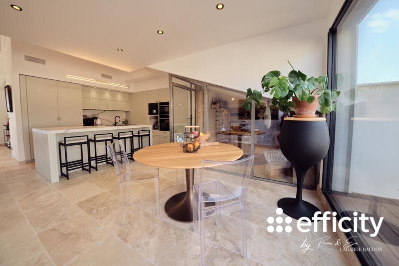 Appartement - 155 m² - 5 pièces