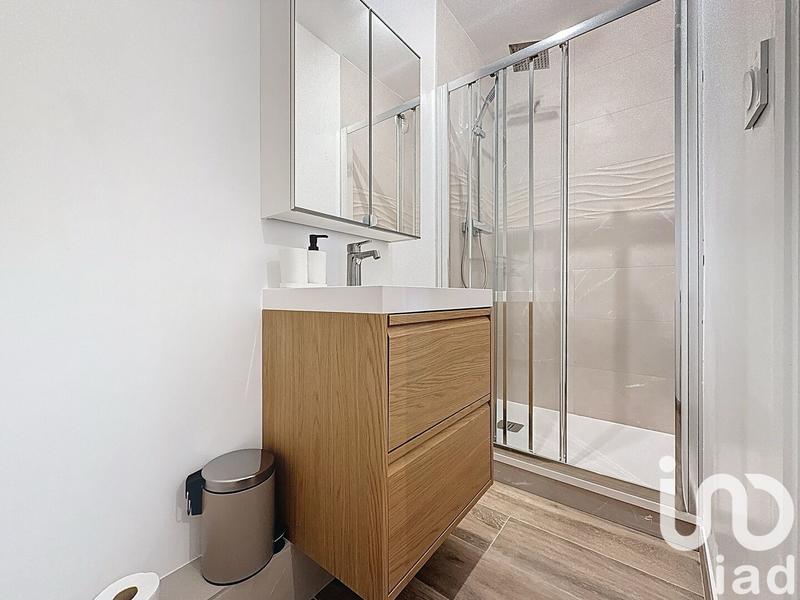 Appartement - 77 m² - 6 pièces