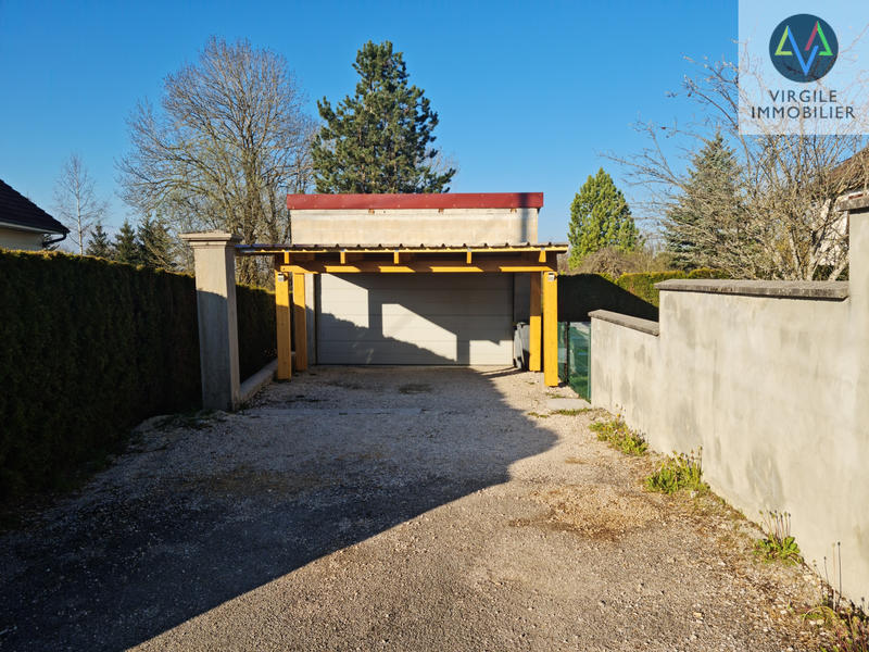 Maison de village - 166 m² - 6 pièces