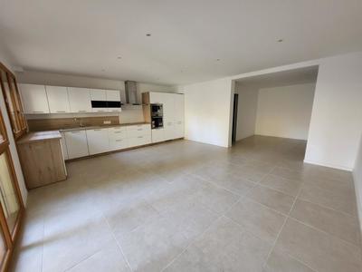 Appartement - 64 m² - 2 pièces