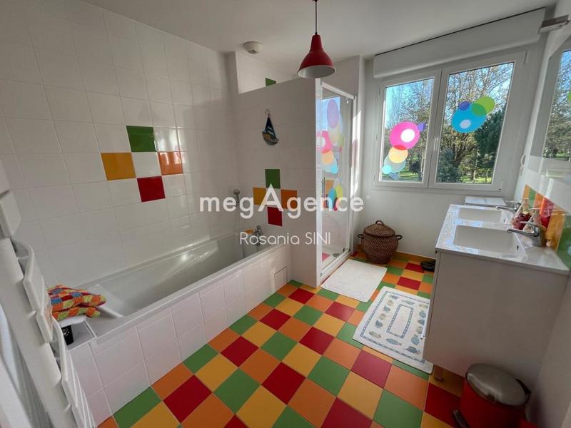 Maison - 169 m² - 7 pièces