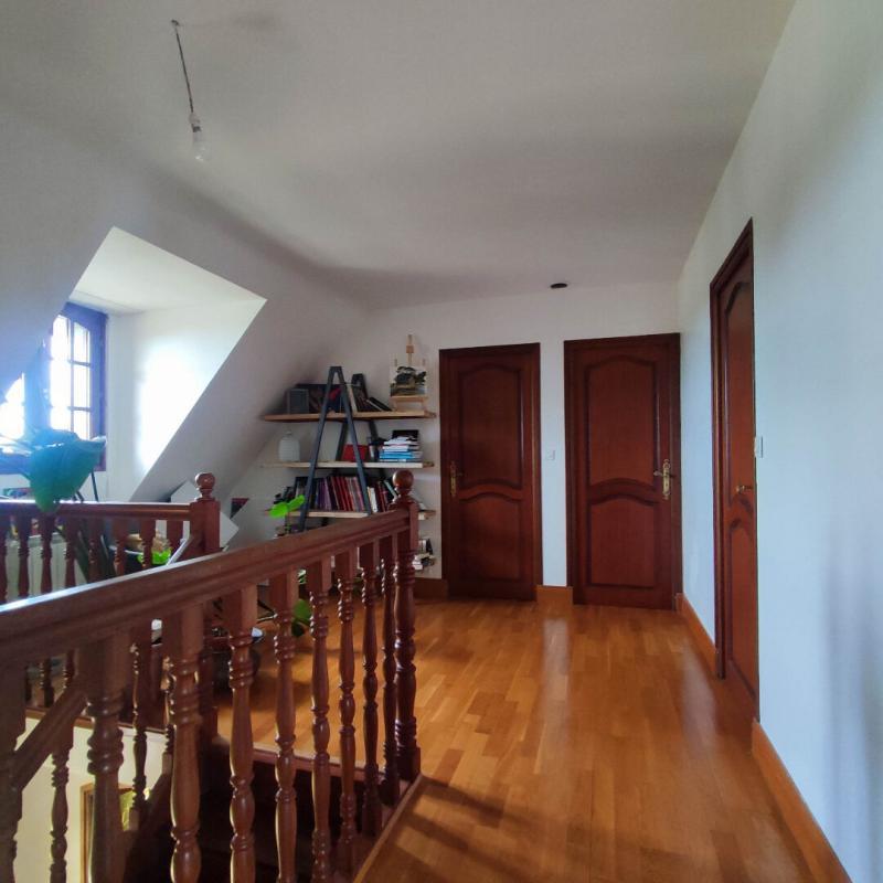 Propriété - 147 m² - 8 pièces