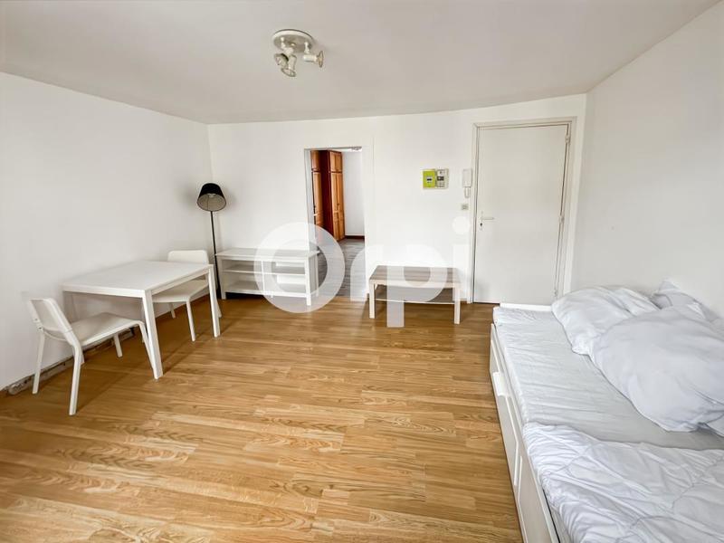 Studio - 27 m² - 1 pièce