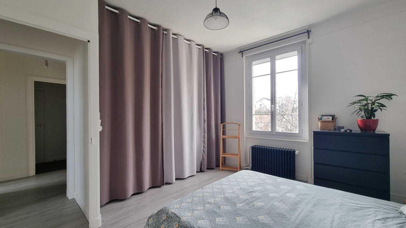 Maison - 186 m² - 8 pièces