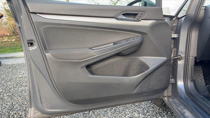 Volkswagen Golf VIII 2.0 Tdi 150 Dsg7 Life Business 1st