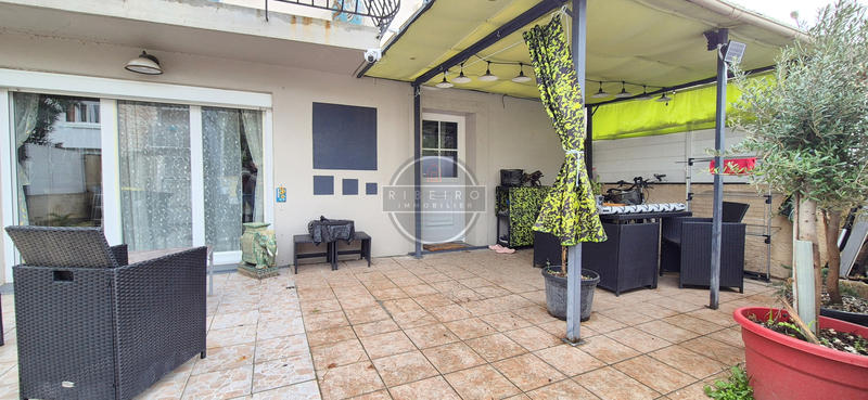 Appartement - 75 m² - 4 pièces