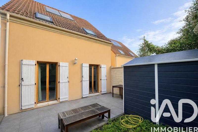 Maison - 83 m² - 4 pièces
