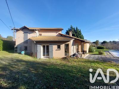 Maison - 152 m² - 5 pièces