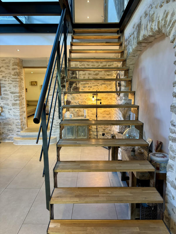 Mas - 185 m² - 5 pièces