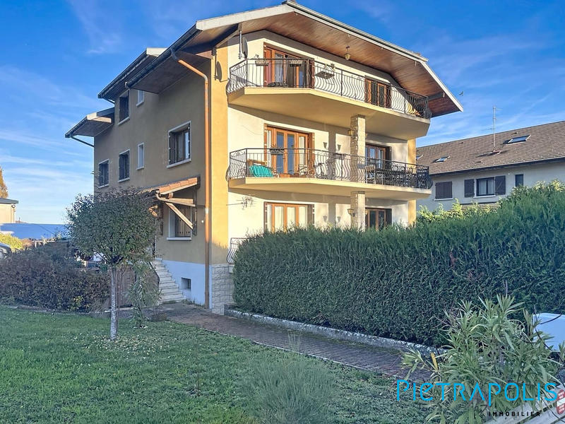 Appartement - 121 m² - 5 pièces