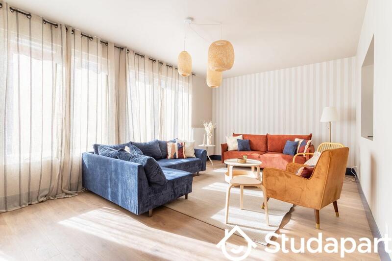 Chambre - 17 m² - 1 pièce